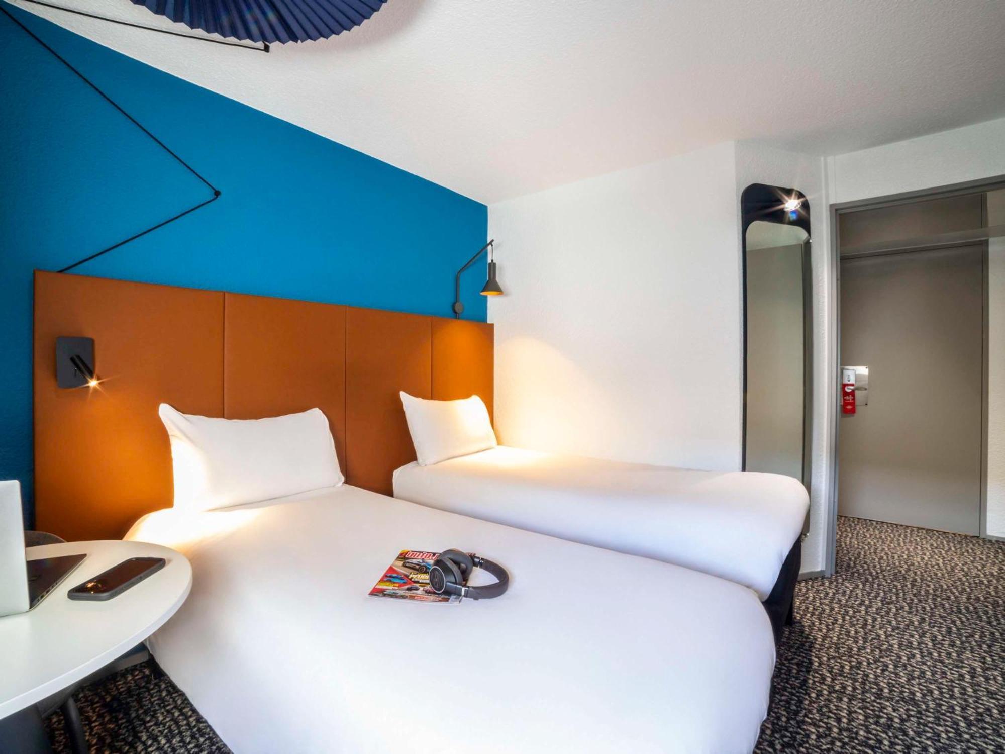 Ibis Paris Porte De Bercy Charenton-le-Pont Exterior foto