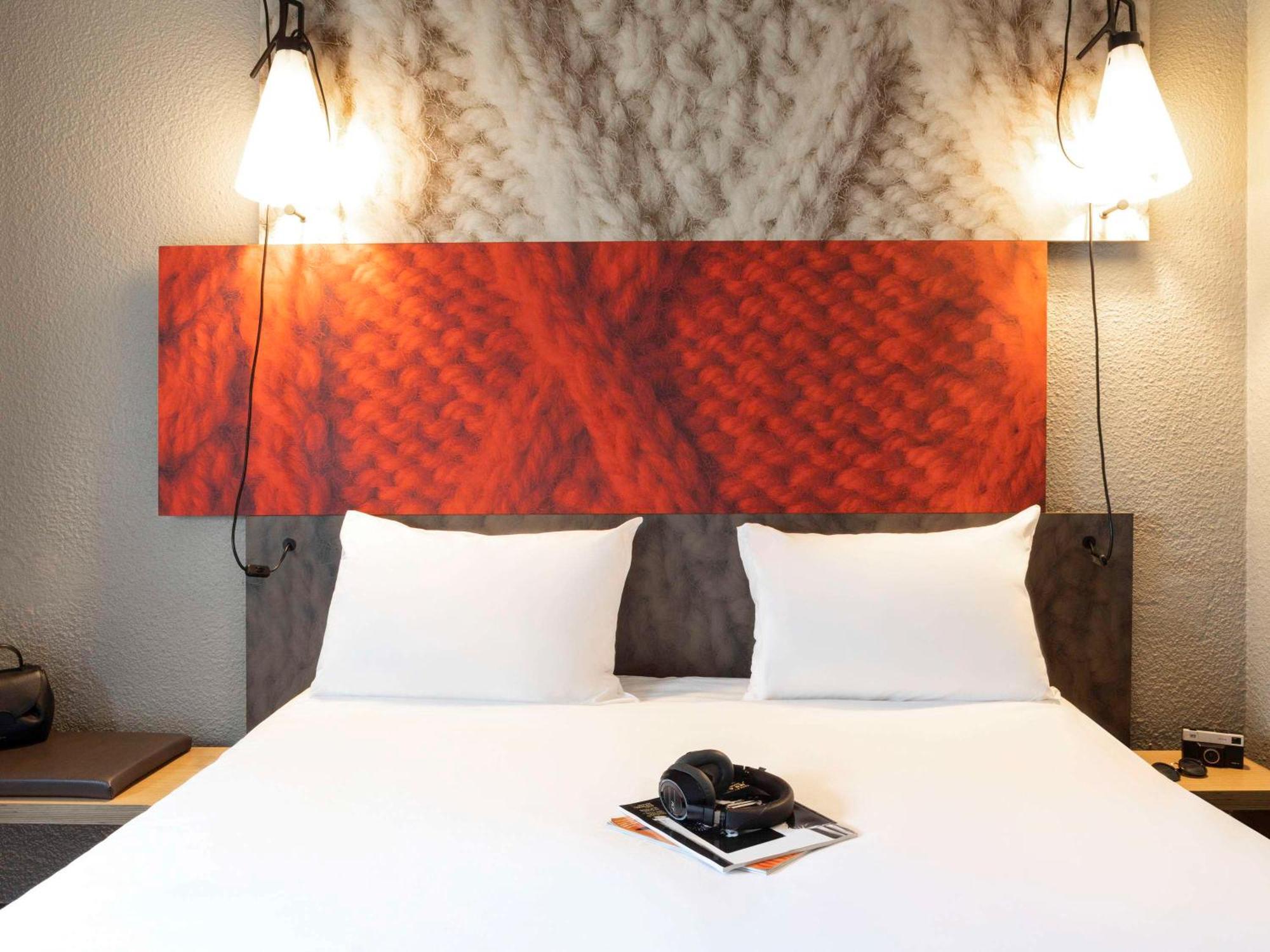 Ibis Paris Porte De Bercy Charenton-le-Pont Exterior foto